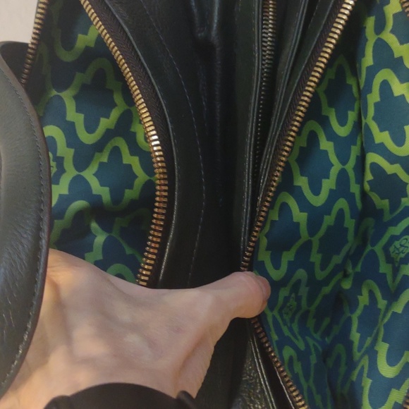 🔥SALE orYany Tote Bag in a Beautiful Hunter Green Leather. NWOT - Picture 14 of 16